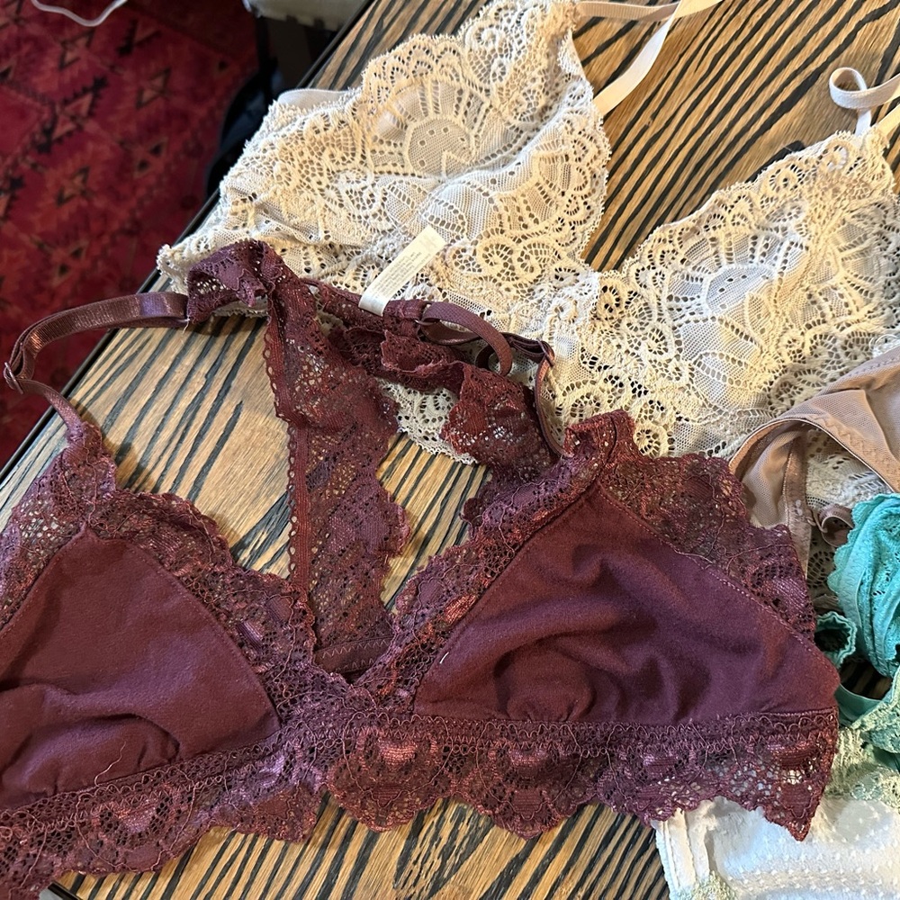 Bralette Bundle - image 2